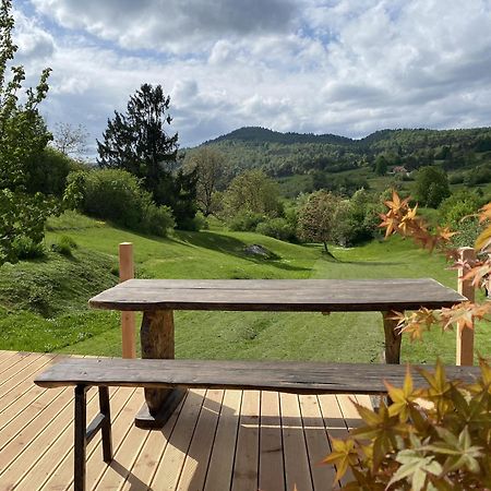 Lovely Apartment In Nature With Sauna! โพสโตยนา ภายนอก รูปภาพ
